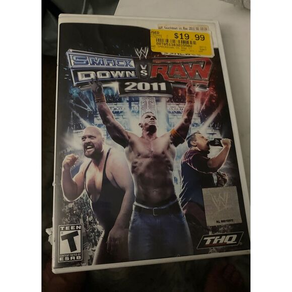 WWE SmackDown vs. Raw 2011‎ on Nintendo Wii - Picture 1 of 2